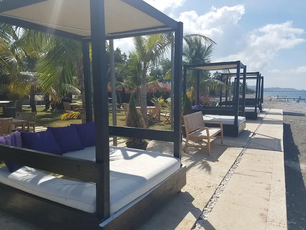 Hotel IBIZA Palmar de Ocoa Dominikanische Republik